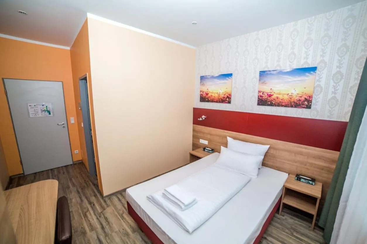 Alexander Business Hotel Hannover City 3*,